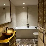 Uzupis Angel 3 Bedroom ヴィリニュス