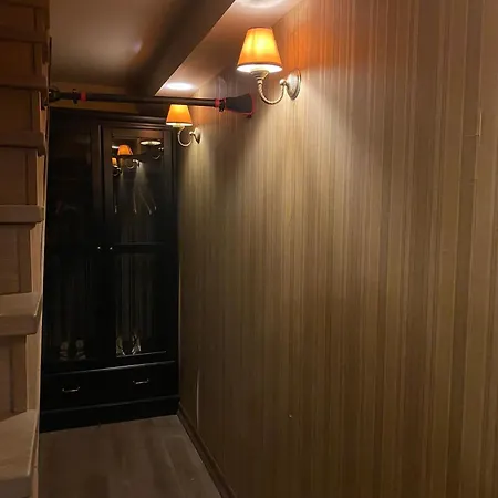 Uzupis Angel 3 Bedroom Apartman *