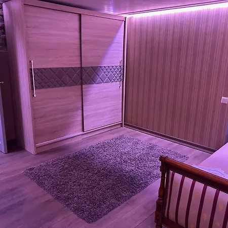 Uzupis Angel 3 Bedroom Appartamento *