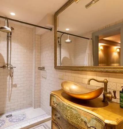 Uzupis Angel 3 Bedroom Appartamento