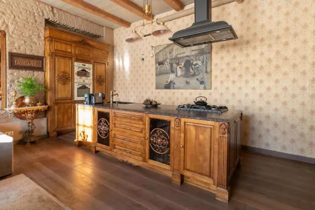 Uzupis Angel 3 Bedroom Apartman