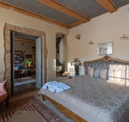 Апартаменти Uzupis Angel 3 Bedroom Вільнюс